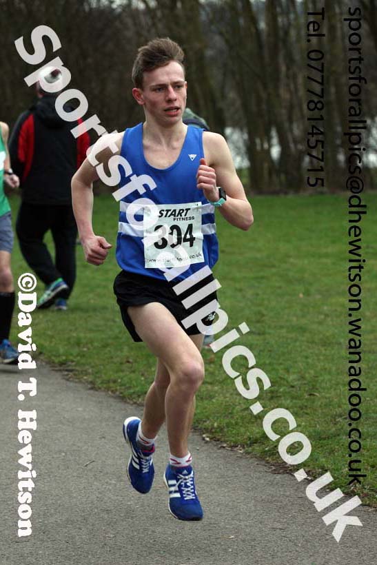 Senior men and veterans over-40s Royal Signals NECC Rod Relays, Hetton Lyons Park, Hetton-le-Hole. Photo: David T. Hewitson/Sports for All Pics